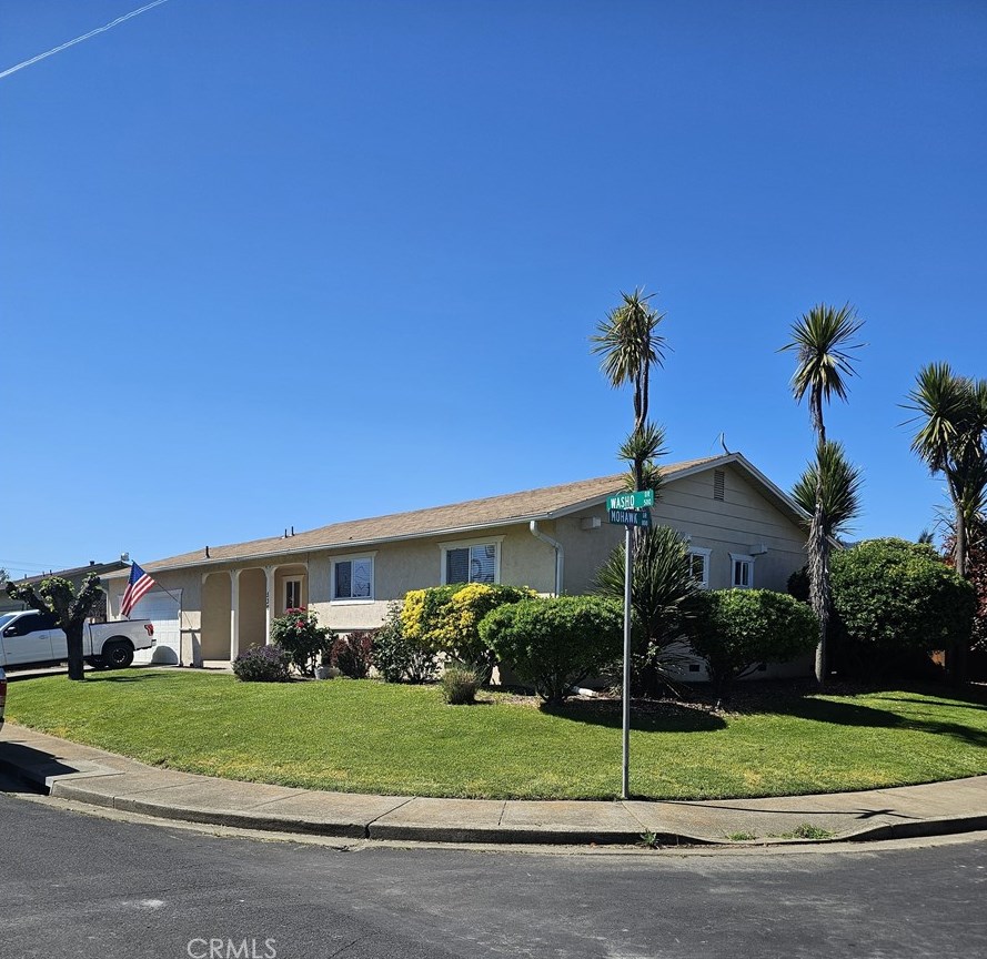530 Washo Dr, Ukiah CA  95482-5139 exterior
