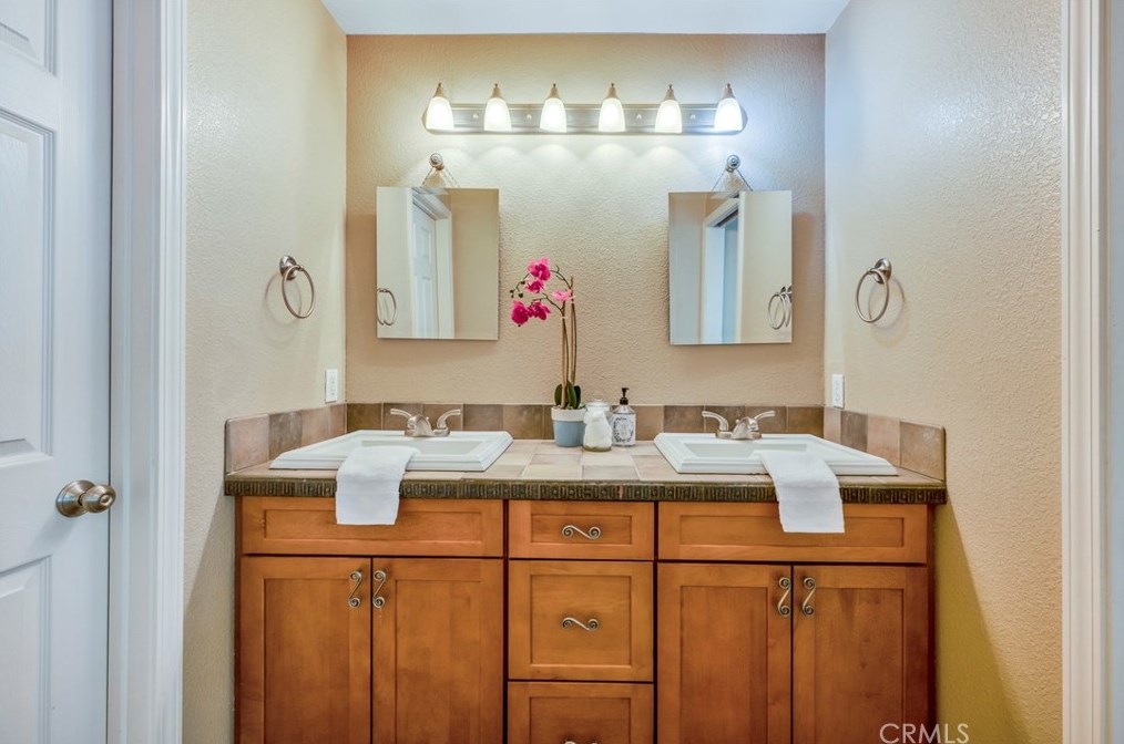 18920 Shr Dr, Middletown CA  95467-8631 exterior