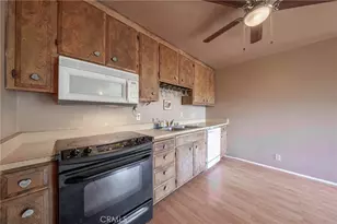 12410 Lakeview Dr, Clearlake Oaks, CA 95423 - Photo 15