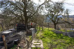 4300 Young Creek Rd, Ukiah, CA 95482 - Photo 27