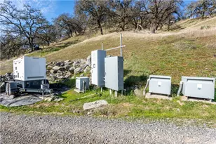 4300 Young Creek Rd, Ukiah, CA 95482 - Photo 33