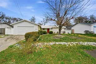 15050 Lakeview Way, Clearlake, CA 95422 - Photo 1