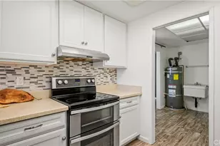 17372 Meadow View Dr, Hidden Valley Lake, CA 95467 - Photo 25