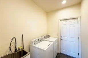 1910 Foothill Dr, Redwood Valley, CA 95470 - Photo 29