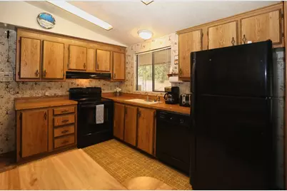 11480 San Joaquin, Clearlake, CA 95422 - Photo 7