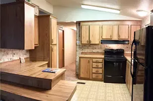 11480 San Joaquin, Clearlake, CA 95422 - Photo 13