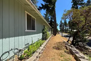 1617 Alcott Ln, Willits, CA 95490 - Photo 17