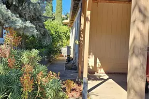 13924 Chestnut Ln, Clearlake Oaks, CA 95423 - Photo 3