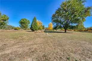 11694 Old Spruce Grove, Lower Lake, CA 95457 - Photo 19