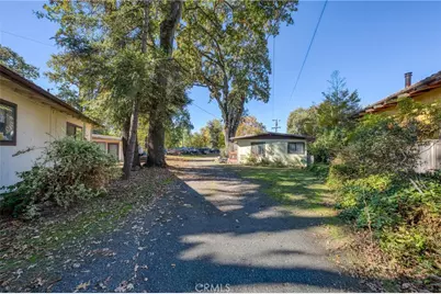 14051 - 14043 Lakeshore Drive #5 &amp; 6, Clearlake, CA 95422 - Photo 1