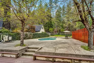 10005 Meadow Drive, Cobb, CA 95426 - Photo 17