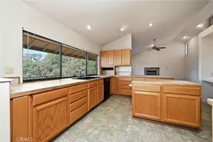 16261 Conestoga Rd, Hidden Valley Lake, CA 95467 - Photo 17