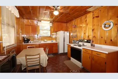 10785 Loch Lomond, Loch Lomond, CA 95461 - Photo 11