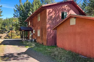 8555 Cave Creek Rd, Redwood Valley, CA 95470 - Photo 3