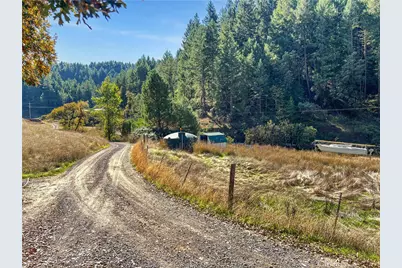 8600 Cave Creek, Redwood Valley, CA 95470 - Photo 11