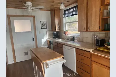 12605 Lakeshore Drive, Clearlake, CA 95422 - Photo 27