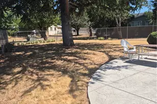 13942 Apple Ln, Clearlake Oaks, CA 95423 - Photo 29