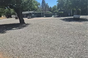 13942 Apple Ln, Clearlake Oaks, CA 95423 - Photo 33