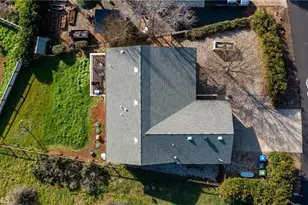 18863 Stonegate Rd, Hidden Valley Lake, CA 95467 - Photo 17