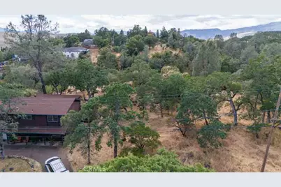 18337 North Shore Drive, Hidden Valley Lake, CA 95467 - Photo 17