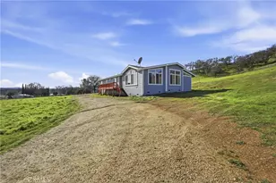 2805 Smith Ln, Clearlake, CA 95422 - Photo 3