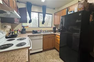 25248 Robinson Rd, Willits, CA 95490 - Photo 11