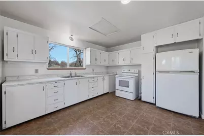 16795 Cache Creek, Clearlake, CA 95422 - Photo 11