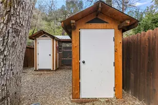 7092 Sonja Lu, Lucerne, CA 95458 - Photo 29