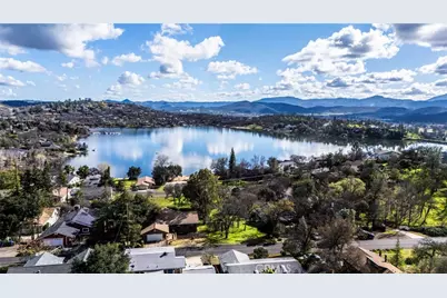 17682 Greenridge, Hidden Valley Lake, CA 95467 - Photo 11