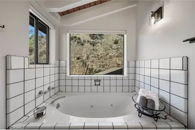 10165 Lakeshore, Clearlake, CA 95422 - Photo 31