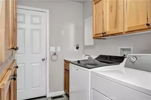 17120 Knollview Dr, Hidden Valley Lake, CA 95467 - Photo 21