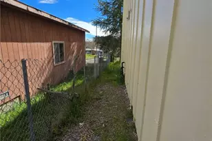 13920 Manakee, Clearlake, CA 95422 - Photo 17