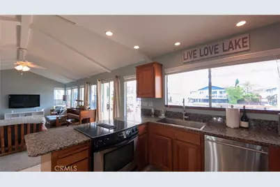 7805 Richard, Lucerne, CA 95458 - Photo 31