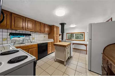 3155 Buckingham Way, Nice, CA 95464 - Photo 11