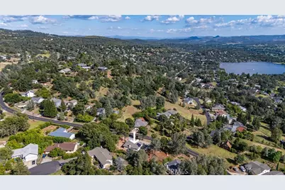 17867 Deer Hill Road, Hidden Valley Lake, CA 95467 - Photo 39