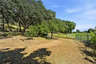 18670 Maple Leaf Ct, Hidden Valley Lake, CA 95467 - Photo 23