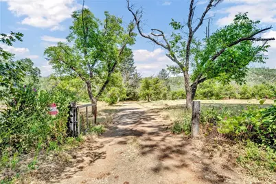 22550 Shady Grove Road, Middletown, CA 95461 - Photo 37
