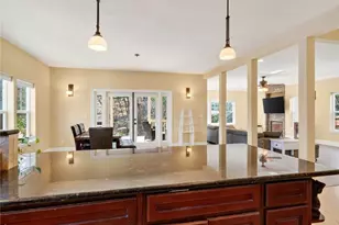 605 Redwood, Ukiah, CA 95482 - Photo 9
