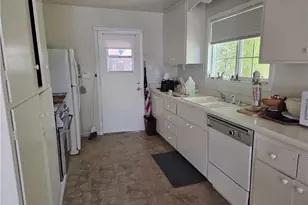 10498 Redwood Rd, Loch Lomond, CA 95426 - Photo 9
