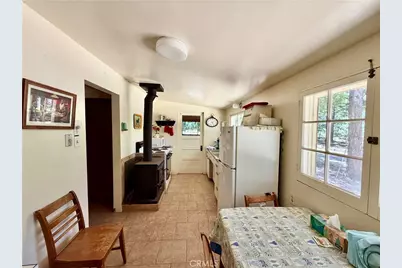 9520 Oak Place, Cobb, CA 95426 - Photo 15