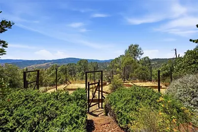 18522 Sentinel Court, Hidden Valley Lake, CA 95467 - Photo 31