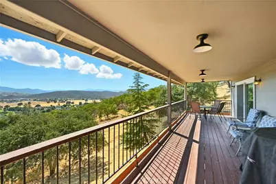 19415 Dallas Court, Hidden Valley Lake, CA 95467 - Photo 11