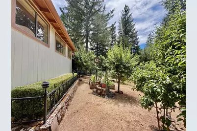 11783 Western Pine Road, Loch Lomond, CA 95461 - Photo 37