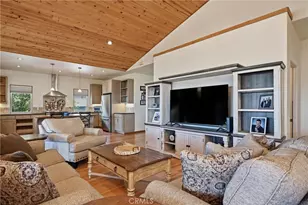 16542 Crescent Ct, Hidden Valley Lake, CA 95467 - Photo 11