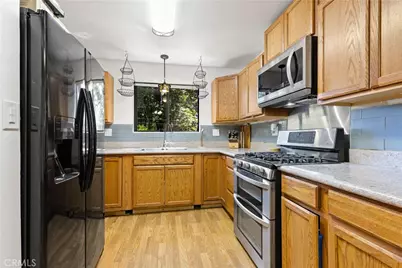 11755 Loch Lomond Road, Loch Lomond, CA 95461 - Photo 15