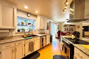 26851 Hawk Dr, Willits, CA 95490 - Photo 9