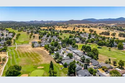 18210 Deer Hollow Road, Hidden Valley Lake, CA 95467 - Photo 15