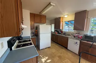822 Cindee Ln, Ukiah, CA 95482 - Photo 3