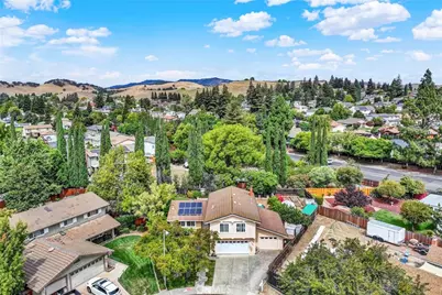 1720 Wayne Court, Fairfield, CA 94534 - Photo 3