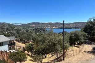 12332 Lakeview Dr, Clearlake Oaks, CA 95423 - Photo 11